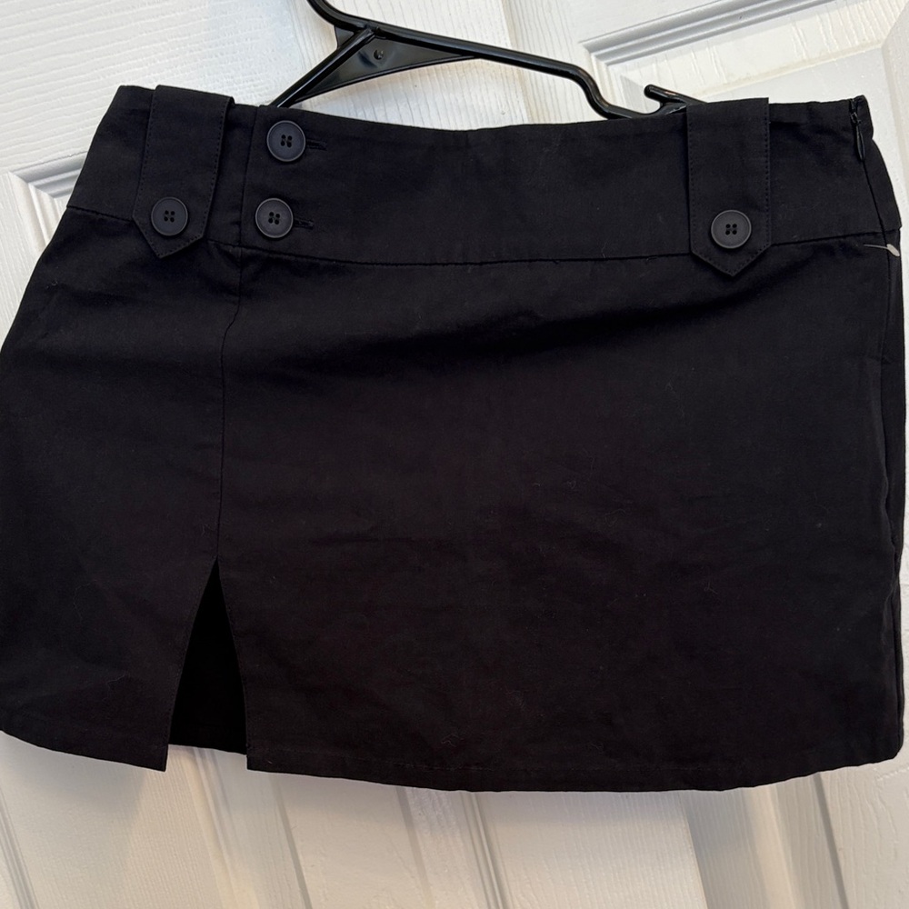 Black Mini Skirt with Button Accents by Elodie size S